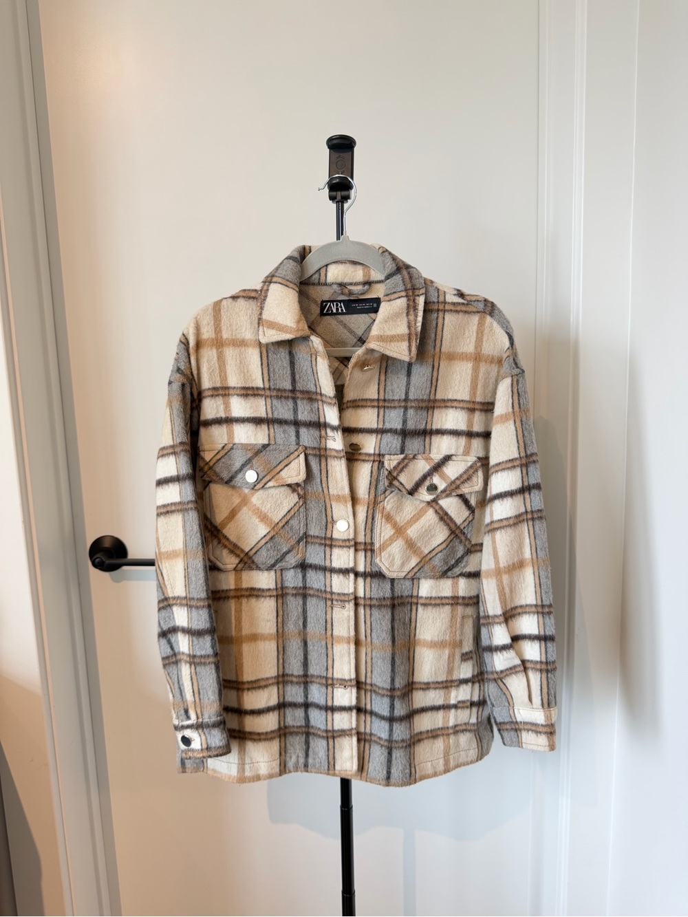 ZARA Plaid Shacket Jacket